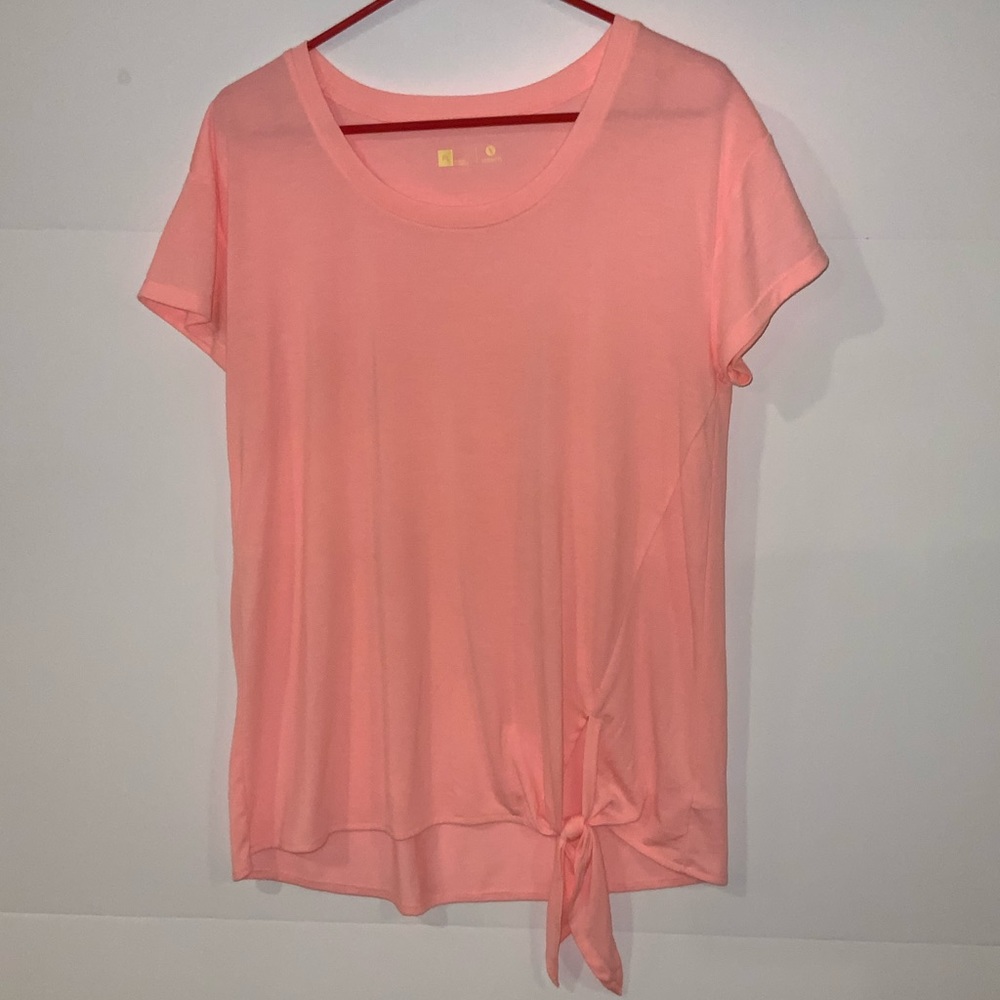 Woman’s Xersion Pink Athletic Top